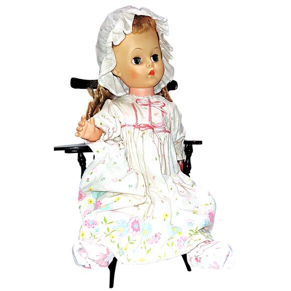 19" Vintage Straight Leg Blonde Blue Eyes Doll By Eegee - Picture 9 of 14